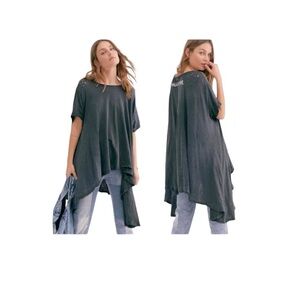 Magnolia Pearl Jett Tunic in Coal​​​​
